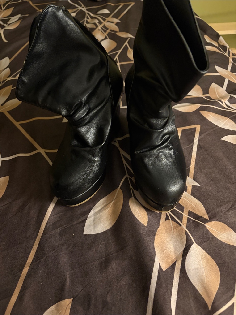 Women’s Black Mid-Calf Platform Boots